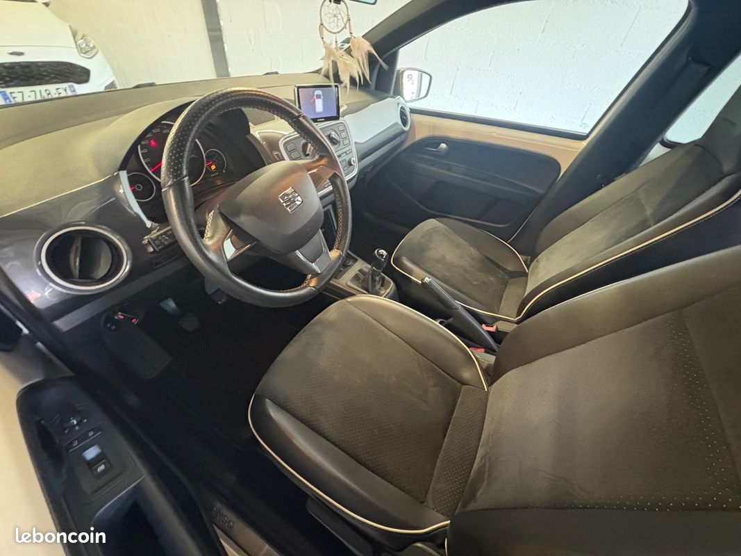 SEAT MII By Mango/ ÉCRAN GARMIN / GPS / CLIM/ RADAR DE RECUL / ALCANTARA (image 9)