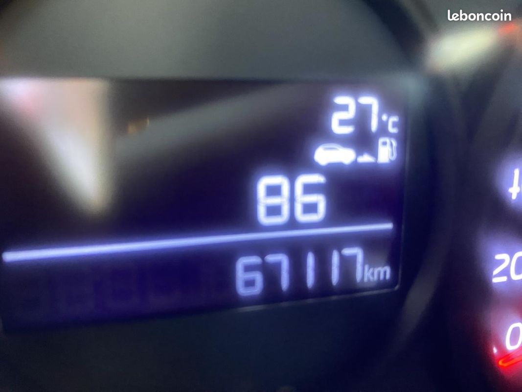 Kia picanto 1.2 ess 85 cv gt-line 65 000 km 2017 (image 10)