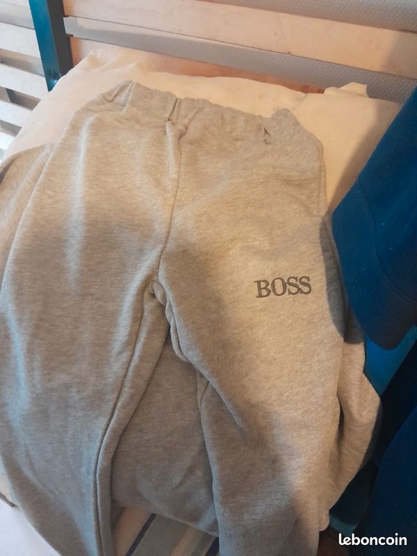 Survêtement enfants Hugo boss (image 2)