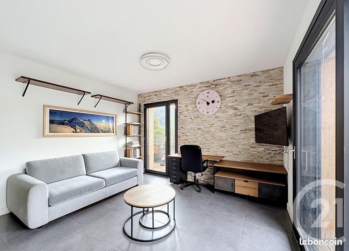 Appartement 4 pièces 71 m² · à Taninges · 71 m² · 389 000 €