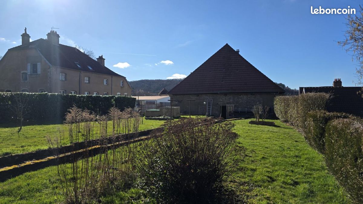 Maison 6 pièces 175 m² · à Navenne · 175 m² · 265 000 €
