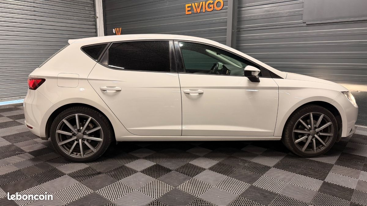 SEAT Leon 1.2 TSI 110 STYLE START-STOP + DASHCAM (image 12)