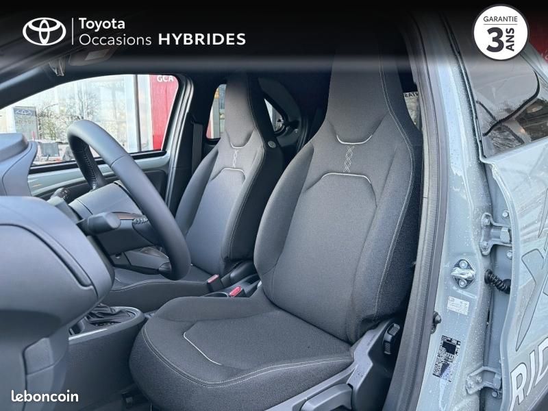 Toyota Aygo X 116h Graphic (image 11)