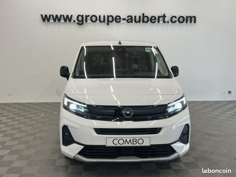 Opel Combo Cargo M Diesel 130ch automatique Tech Extenso (image 3)
