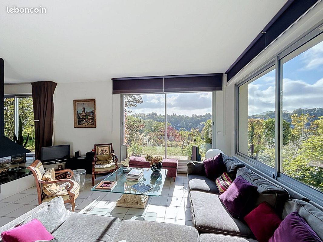 Maison 7 pièces 195 m² · à Mont-Saint-Aignan · 195 m² · 690 000 €