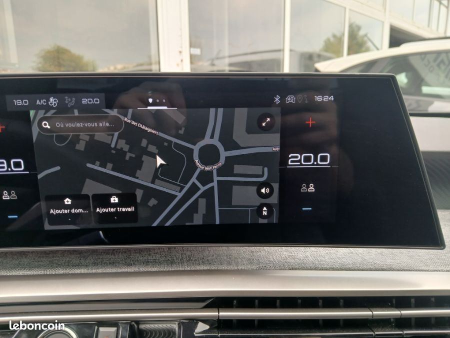Peugeot 5008 HYBRID 145 e-DCS6 ALLURE Cam360° Panoramic Pack 7PL (image 21)