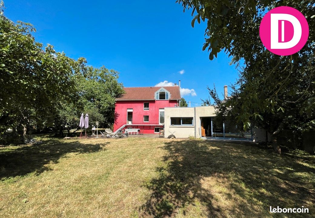 Maison 9 pièces 210 m² · à Woippy · 210 m² · 479 000 €
