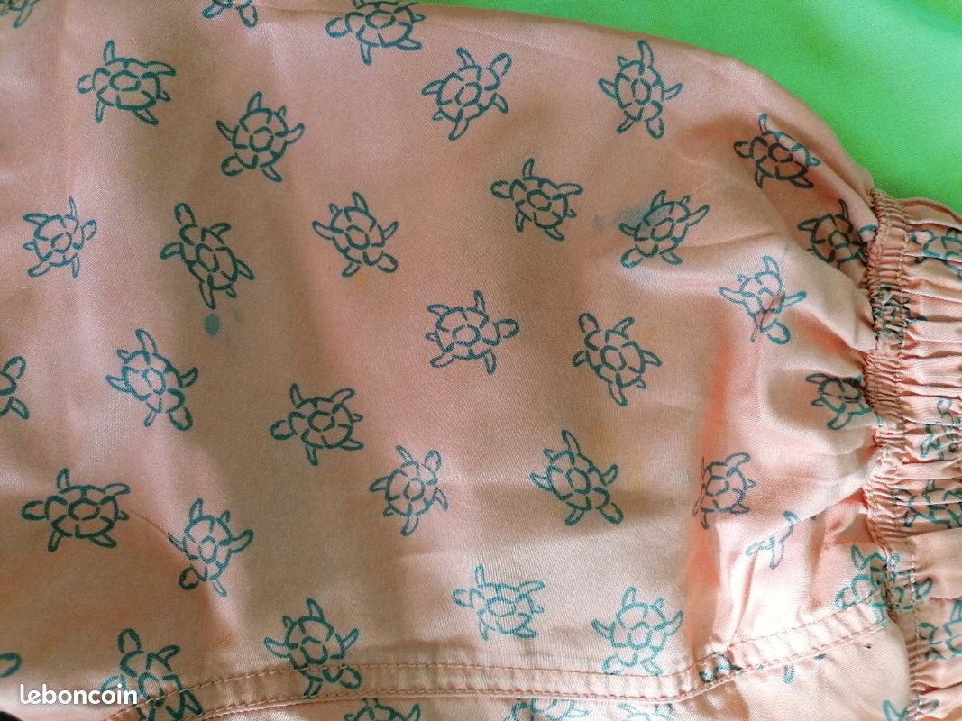 Short (image 3)