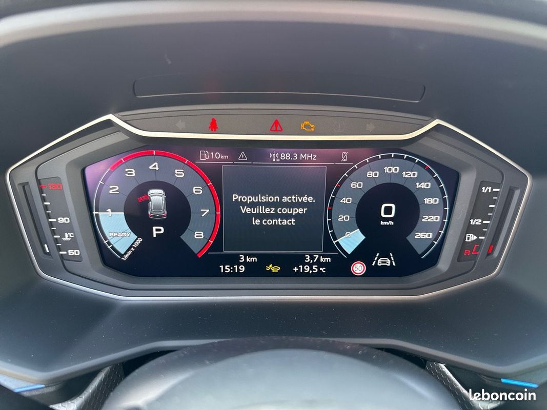 AUDI A1 Sportback 30 TFSI 116 ch S tronic 7 S Line (image 24)
