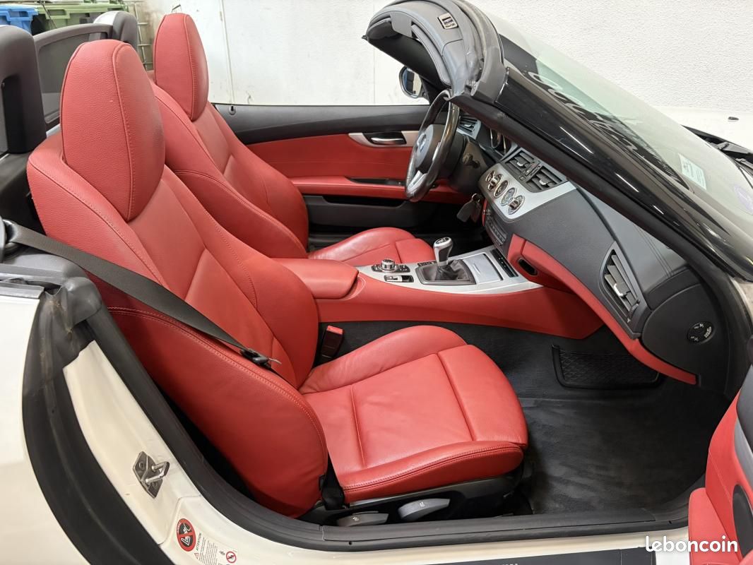 Bmw z4 (e89) sdrive30i 258 luxe (image 25)