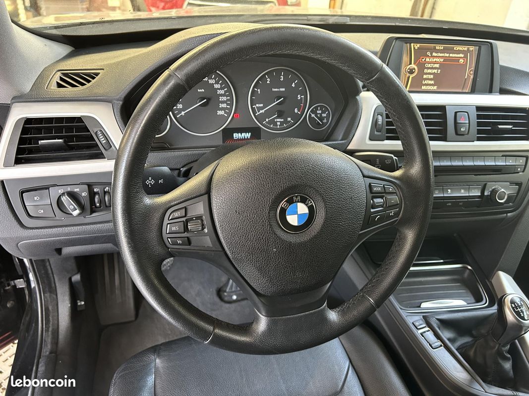 BMW SERIE 3 318d Luxury GRAN TURISMO F34 318d (image 5)
