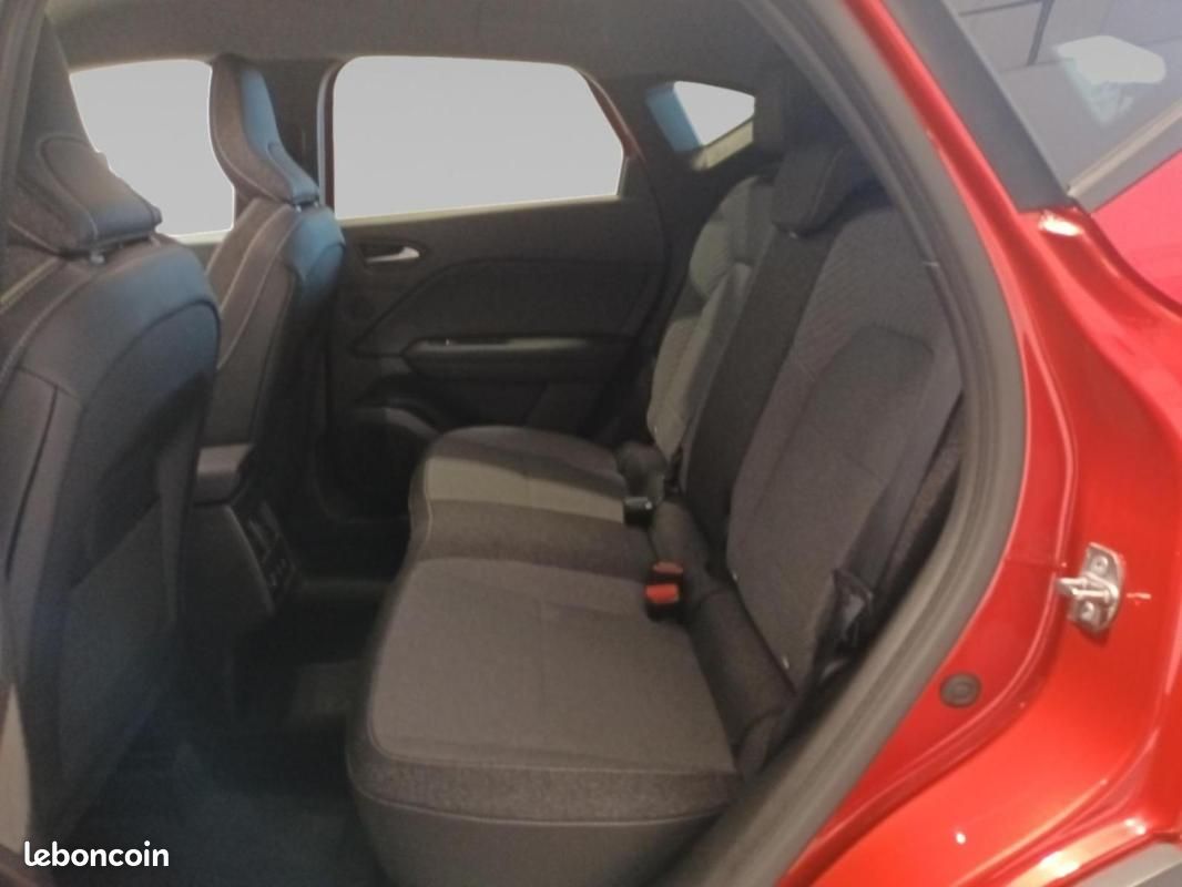 Renault Captur E-Tech full hybrid 145 ch Techno (image 12)