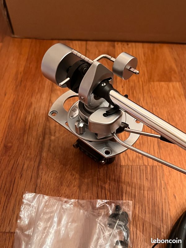 Thorens 160B mk2 bras SME 3009 s2 improved (D'occasion) à Neuchâtel