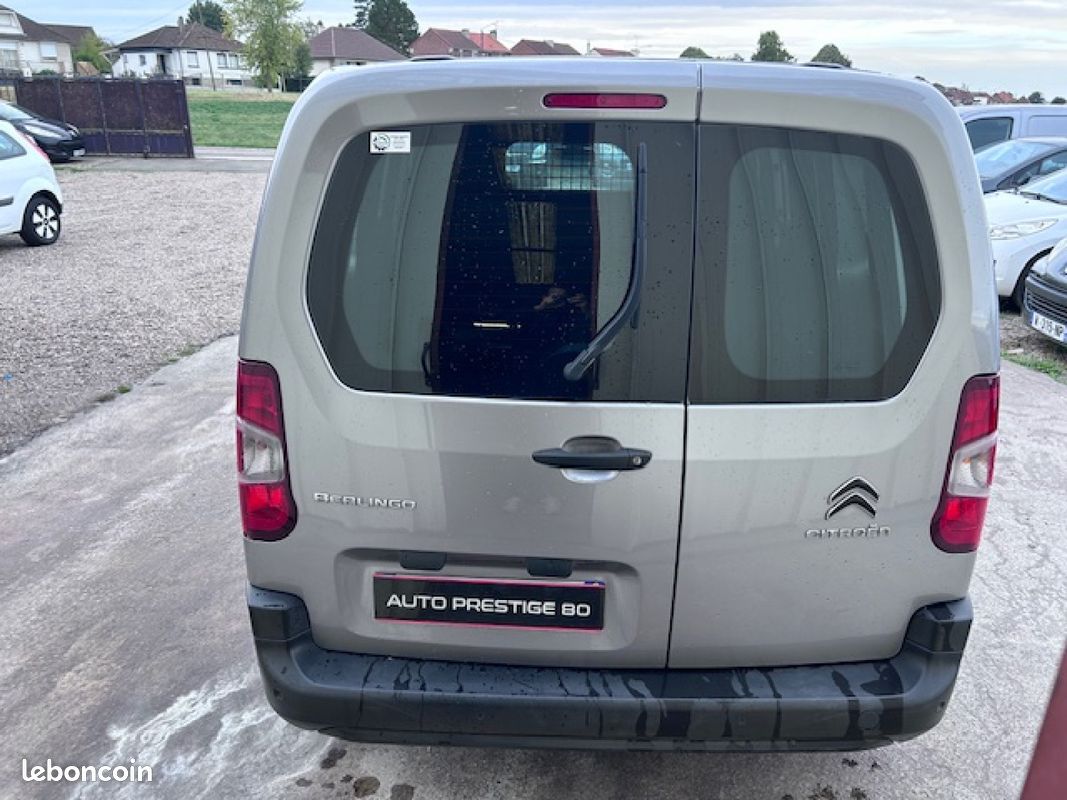 Citroen berlingo fourgon van m 650 1.5bluehdi 100cv control 53803km 08/2021 prix ttc (image 8)