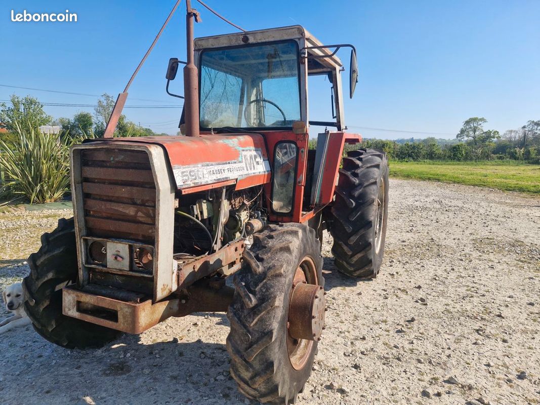 Miniature Universal Hobbies 1/32 – Massey-Ferguson 590 Cabine Grise, Jumelé