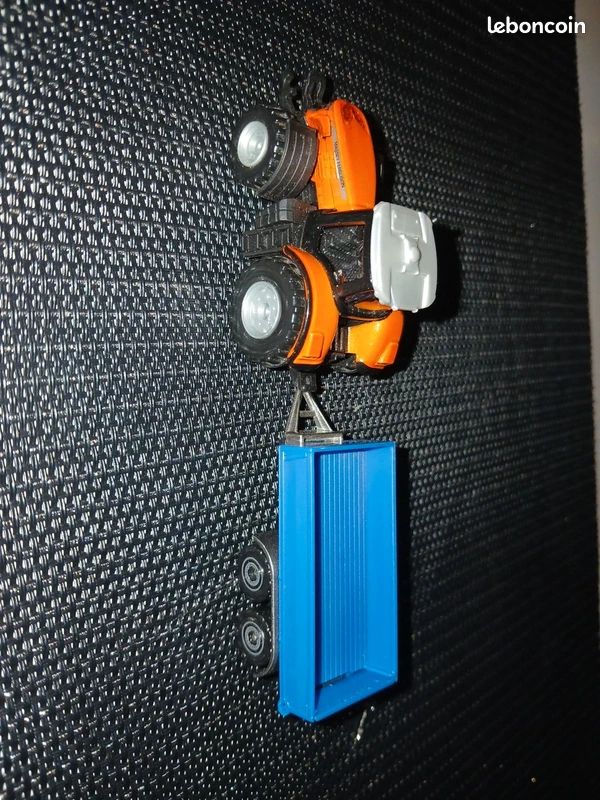 Tracteur Orange (image 1)