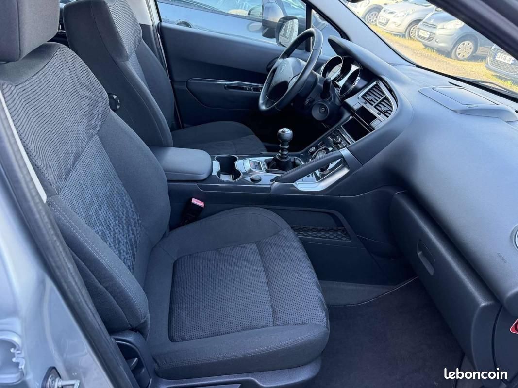 Peugeot 3008 1.6 HDi112 FAP Active (image 6)