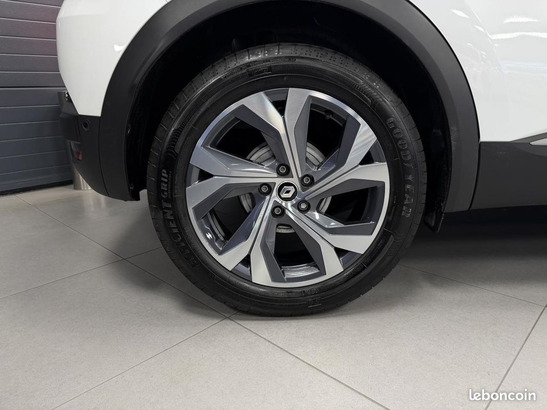 RENAULT CAPTUR RS Line 1.3L 160CV EDC -Garantie 12M-Toit ouvrant/Sono BOSE/Easy Park-Suivi Renault (image 12)