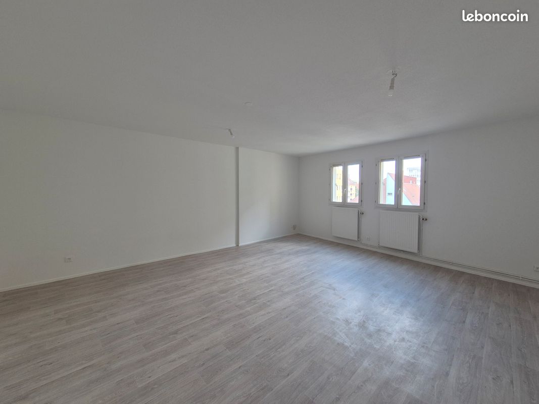Appartement 5 pièces 102 m² · à Belfort · 102 m² · 85 000 €