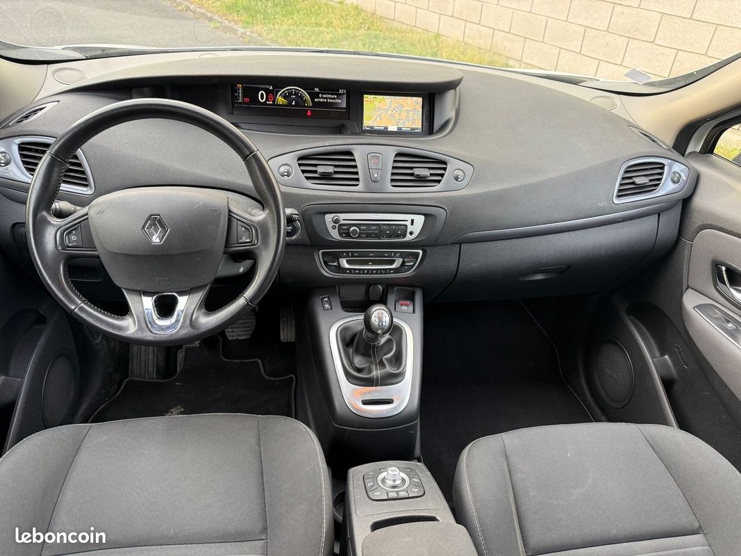 RENAULT Scenic III 1.5 DCI 110 CV Limited garantis 6 moie courroie distribution neuf (image 9)