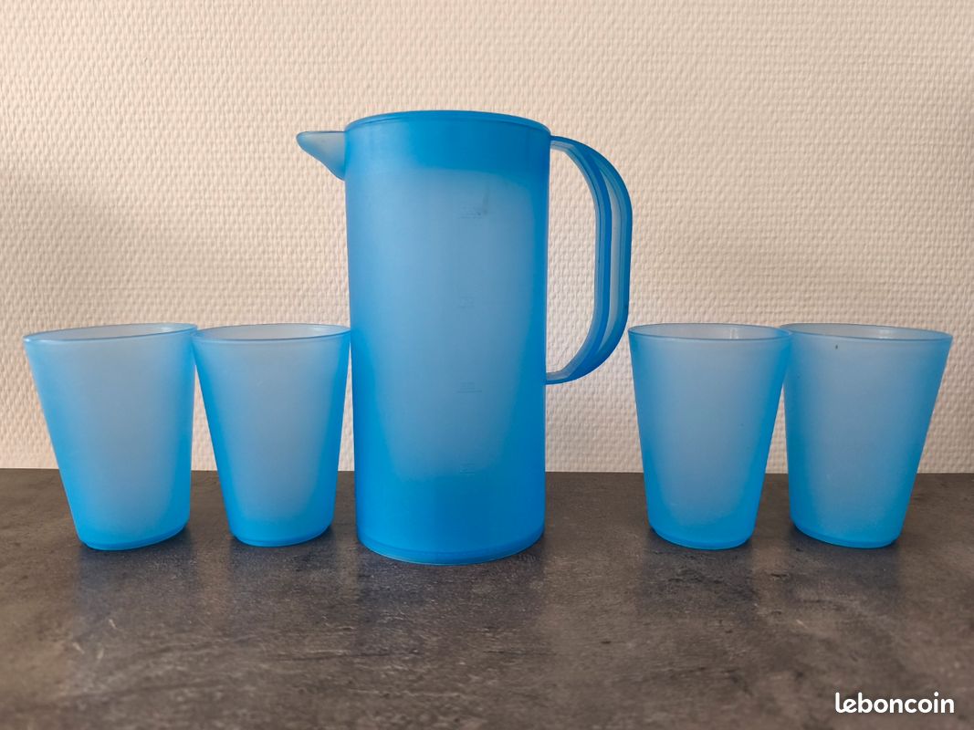 Pichet et 4 verres (image 1)