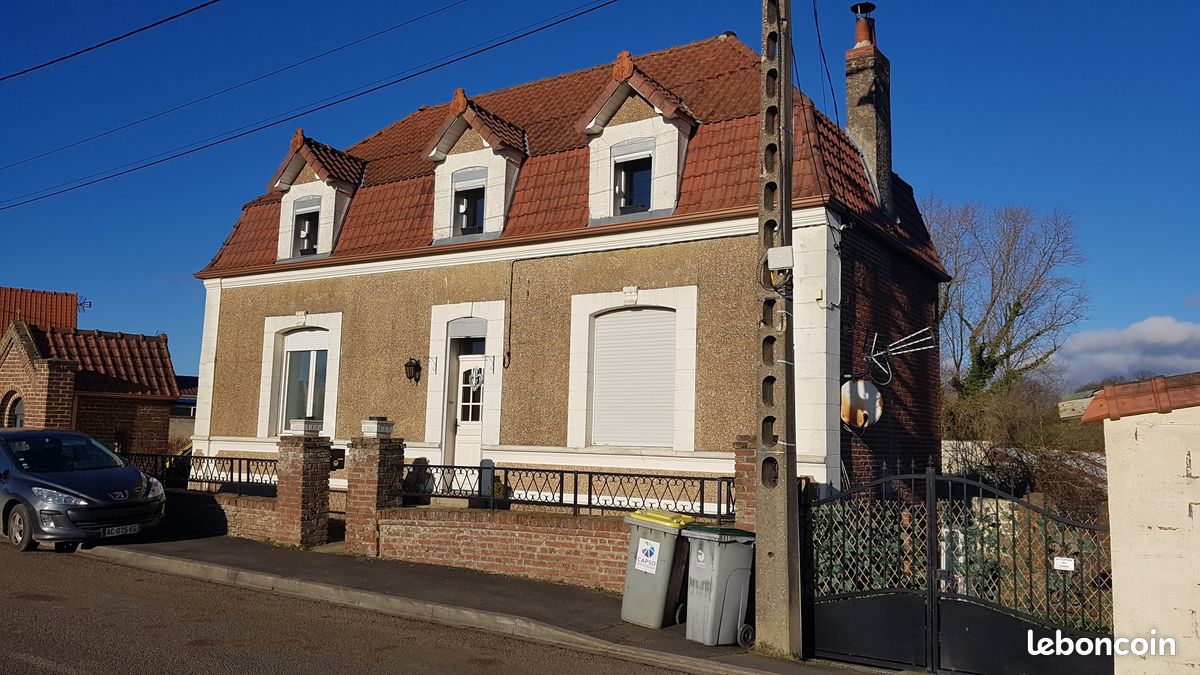 Maison 6 pièces 148 m² · à Fléchin · 148 m² · 140 000 €
