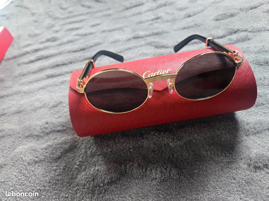 Lunette Soleil Lunette Cartier Or Massif Lunettes CARTIER CT0552S