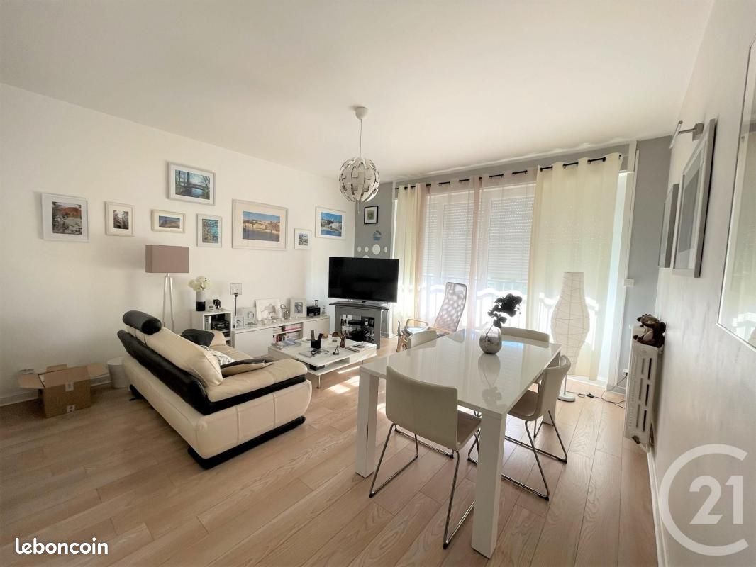 Appartement 2 pièces 49 m² · à Sainte-Foy-lès-Lyon · 49 m² · 704 €/mois