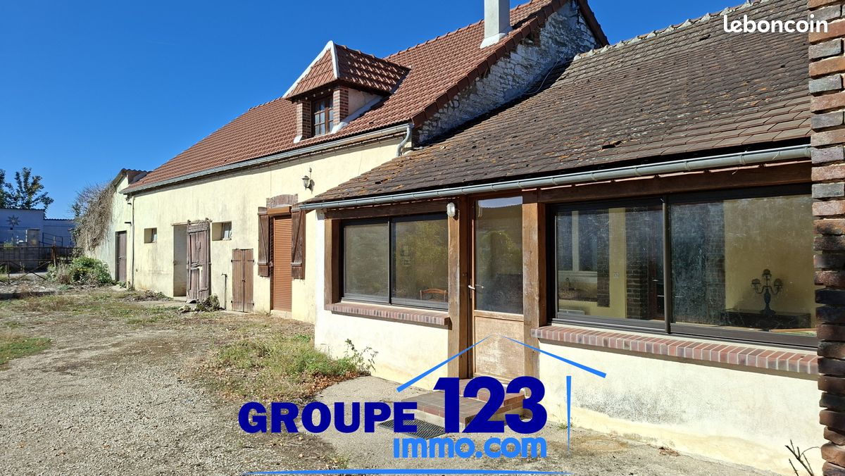 Maison 6 pièces 139 m² · à Chamvres · 139 m² · 159 900 €