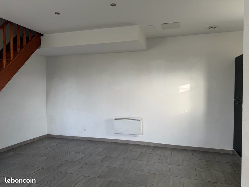 Maison 4 pièces 60 m² · à Petite-Forêt · 60 m² · 750 €/mois
