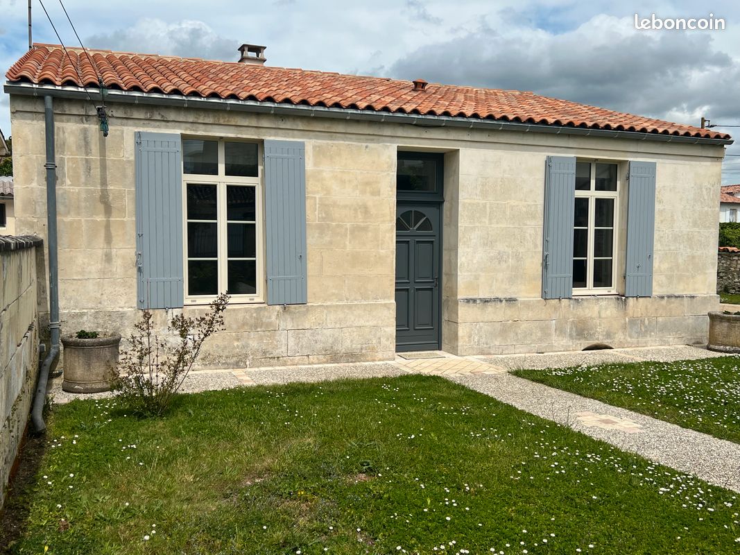 Maison 5 pièces 115 m² · à Saintes · 115 m² · 1 470 €/mois