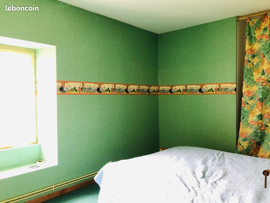 Maison 8 pièces 160 m² - La Grimaudière 86330 (image principale 12)