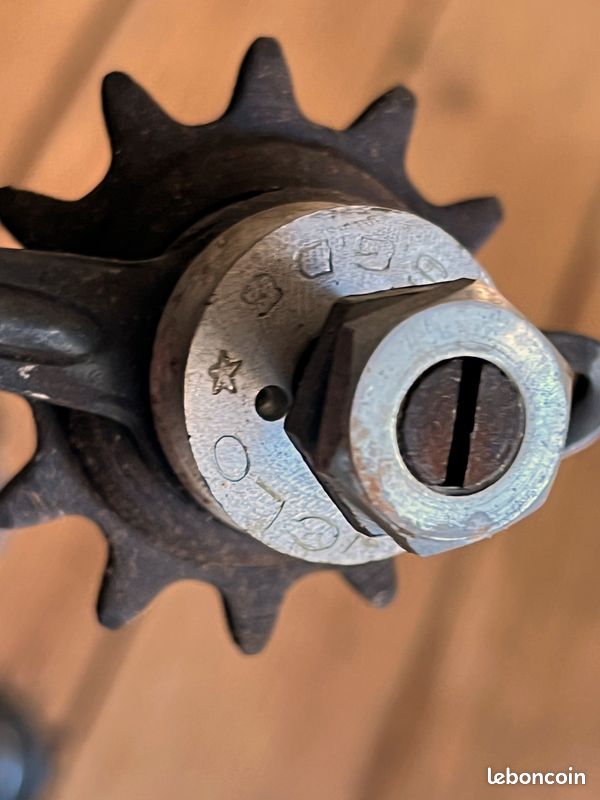 ANCIENNE MANNETTE DE dérailleur LE CYCLO , old bike EUR 19,99 - FR