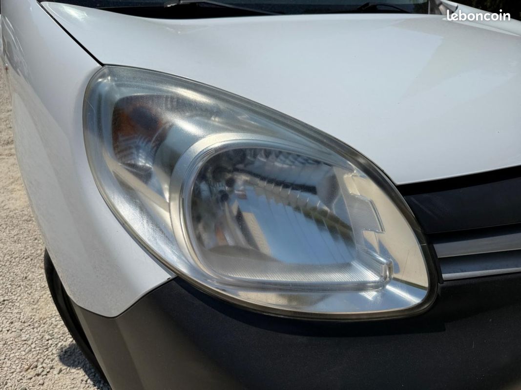 RENAULT KANGOO EXPRESS Compact - Fourgon - L1 1.5 dCi 75 - Extra R-Link - Garantie 12 Mois (image 36)