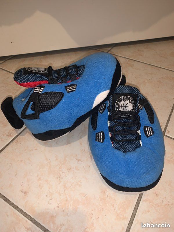 Chaussons air Jordan 4 (image 2)