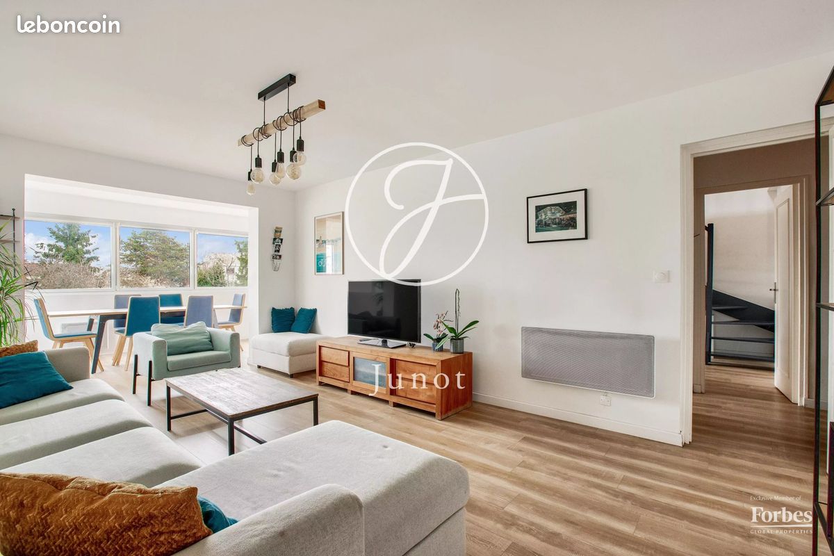 Appartement 6 pièces 153 m² · à Rueil-Malmaison · 153 m² · 650 000 €