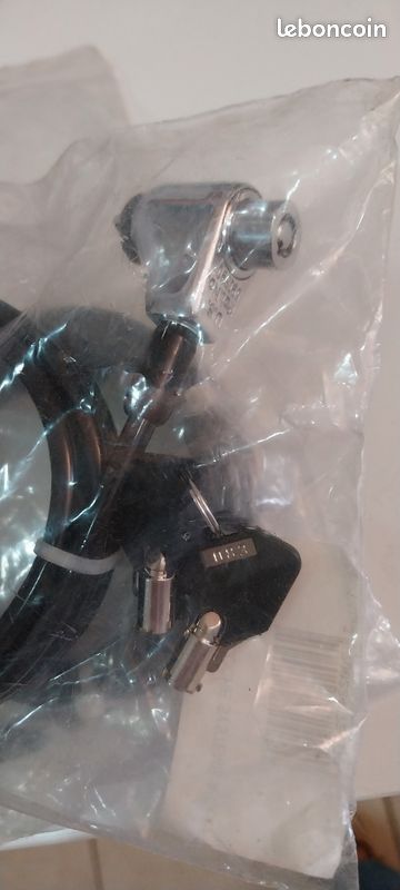 Antivol à encoche systeme à clé PC (image 2)