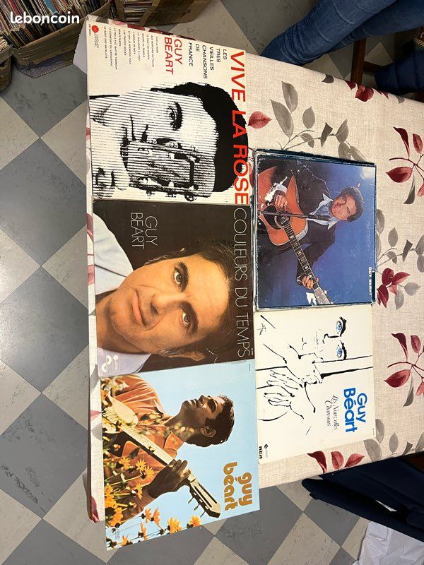 5 vinyles 33 tours Guy Beart (image 1)