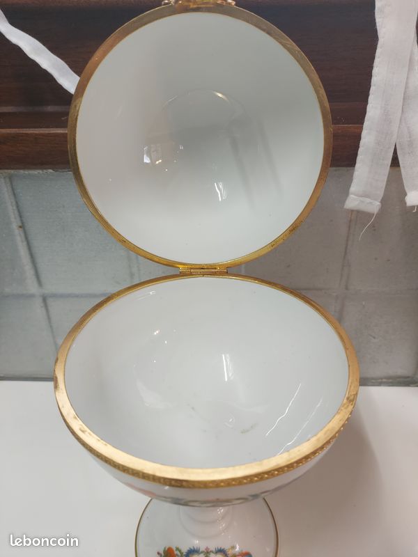 Bonbonnière en porcelaine de limoges (image 6)