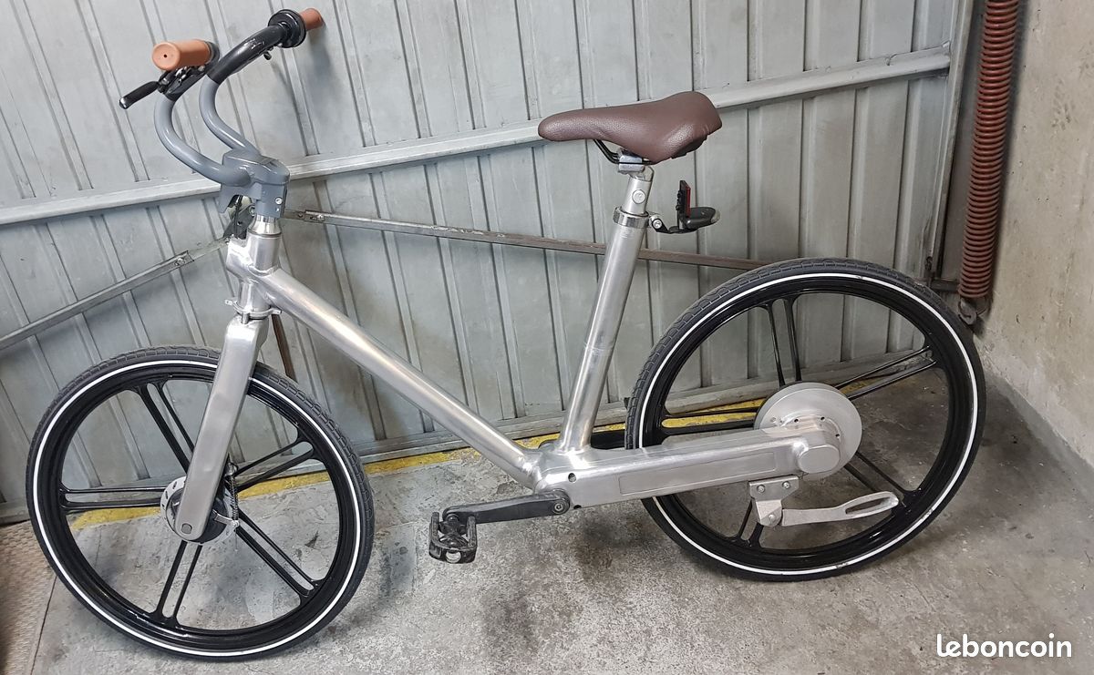 Vends vélo personnalisé 300 (image 2)