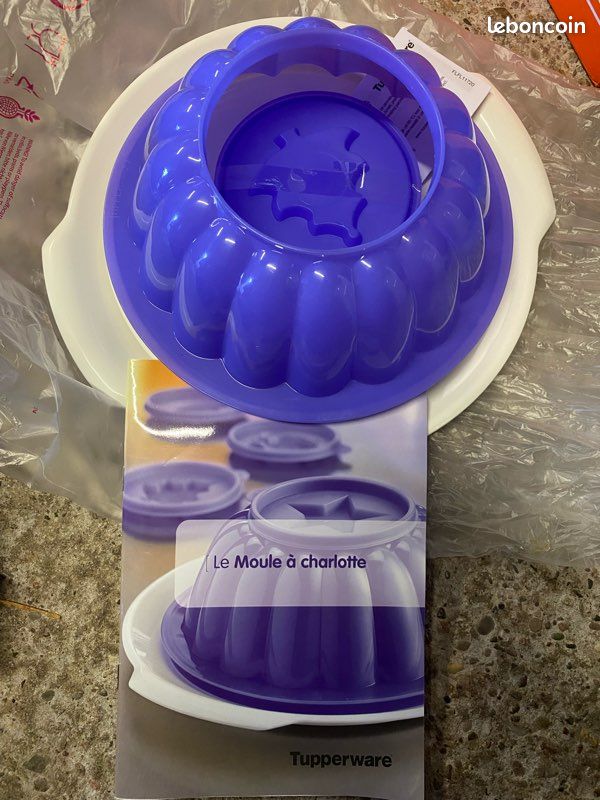 Moule à Charlotte Tupperware Grand Format - 23 Cm - Neuf