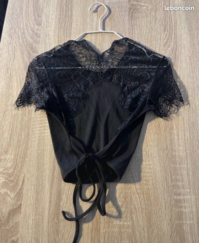 Crop top dos nu dentelle (image 2)