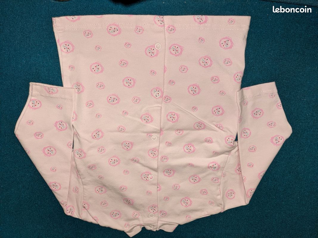 Tee-shirt manches longues rose (image 1)