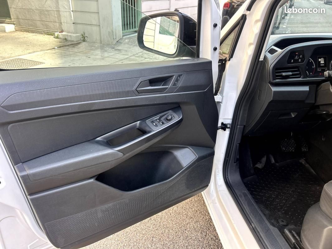 Volkswagen Caddy IV 2.0 TDI 122ch MOTEUR CHANGE 119000 (image 9)
