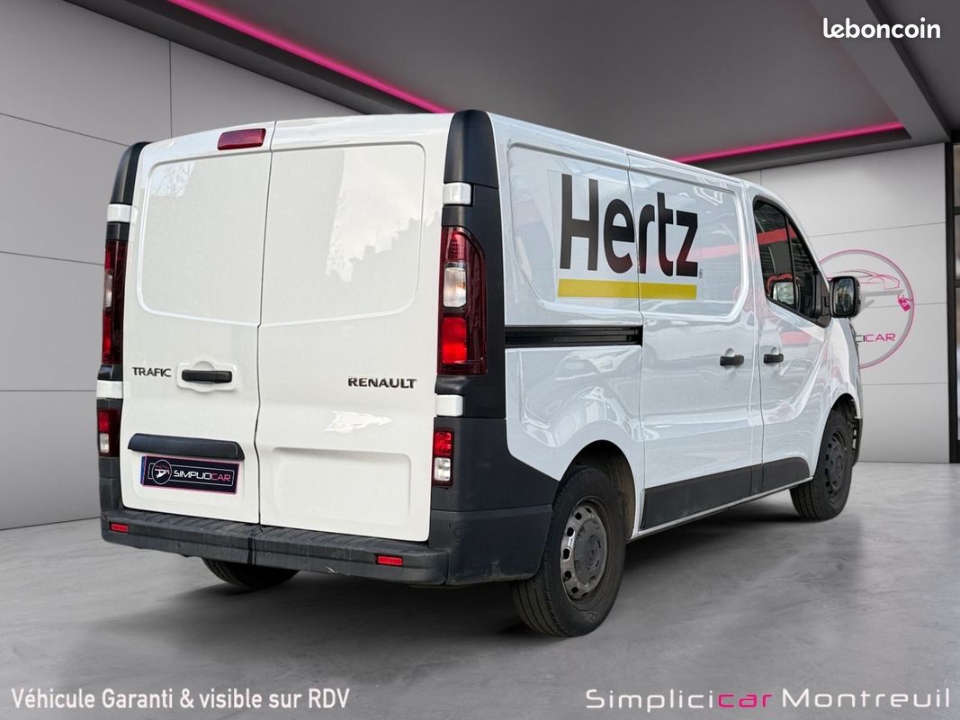 RENAULT TRAFIC III (2) FOURGON L1H1 2.8T 2.0 dCi 110 tva gps clim garantie 12 mois (image 5)