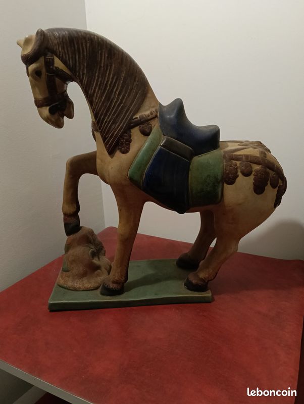Statue cheval (image 1)