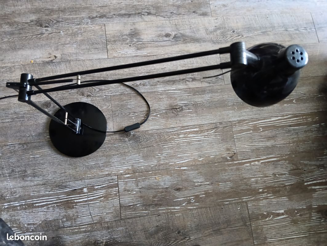 Lampe de bureau (image 1)