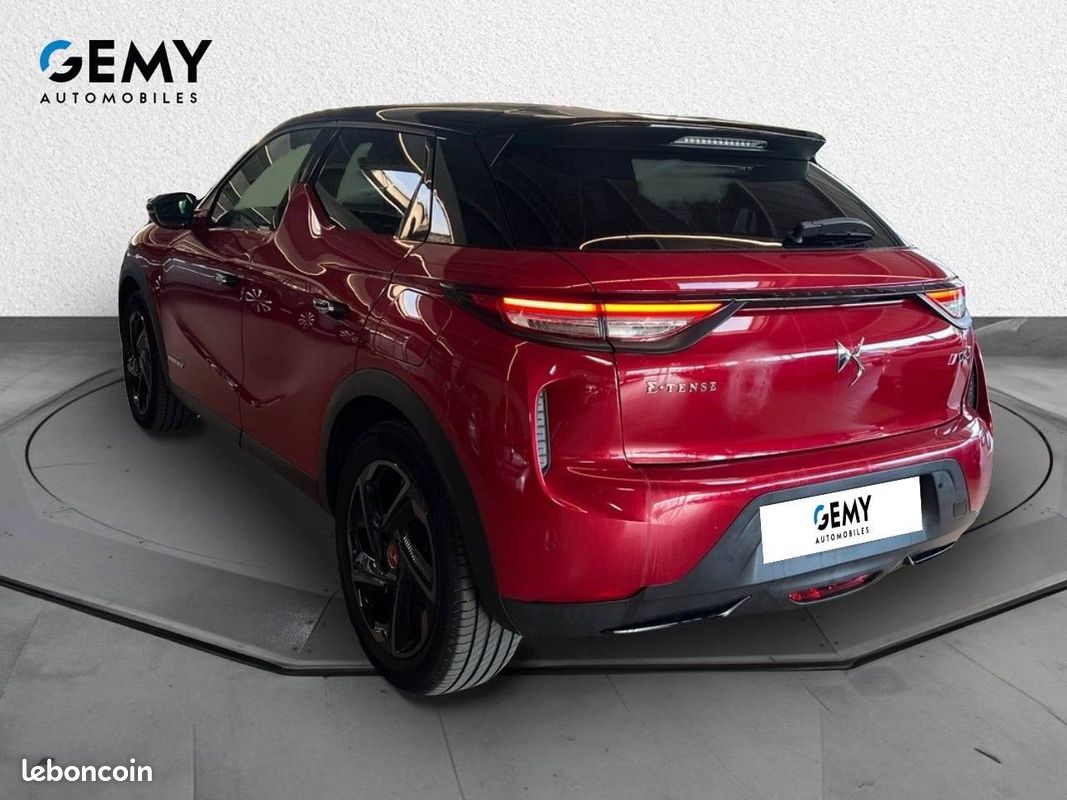 DS DS3 Crossback E-Tense Performance Line+ (image 7)