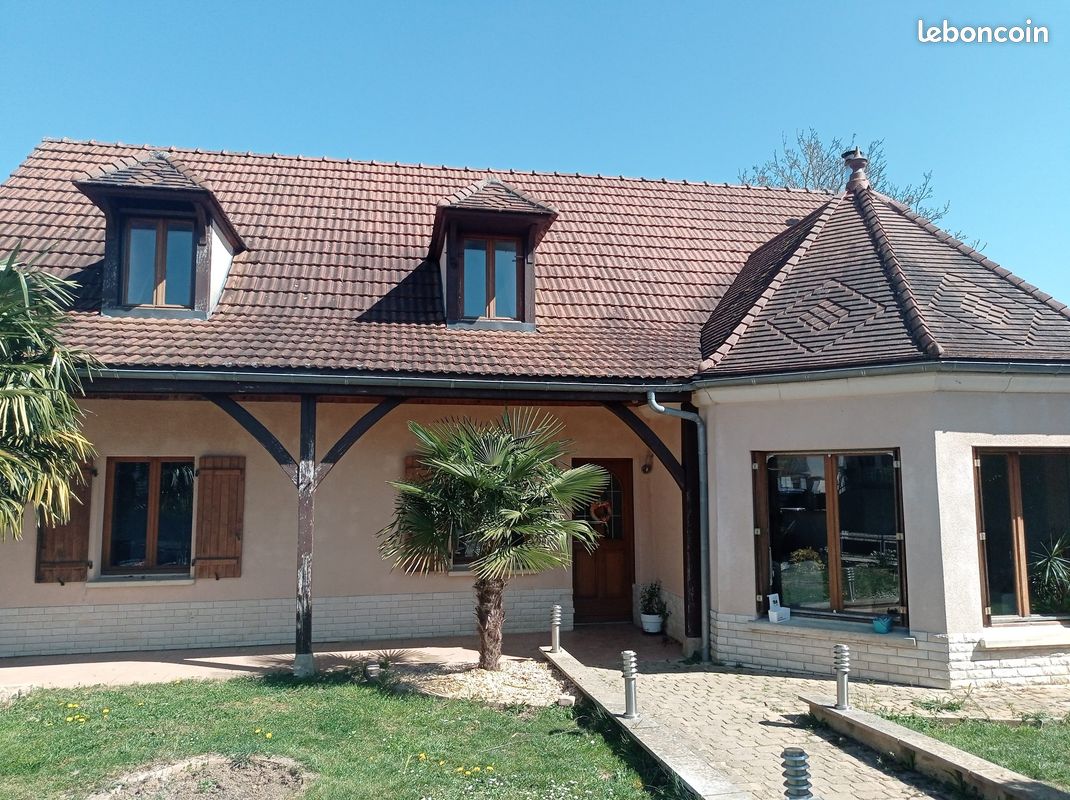 Maison 8 pièces 186 m² · à Nuits · 186 m² · 200 000 €