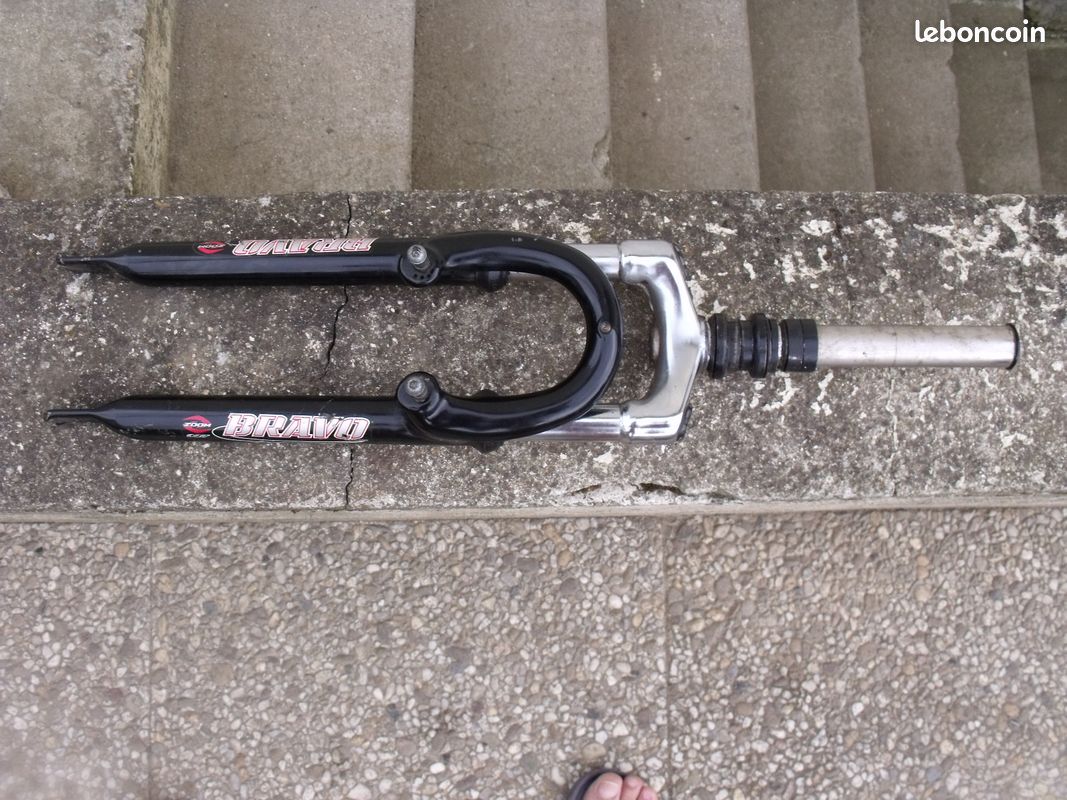 Fourche vtt 26 pouces (image 1)